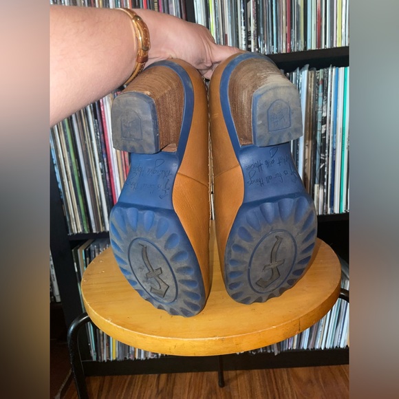 Fluevog Hopefuls Cheerful Size 9.5 - Picture 5 of 10